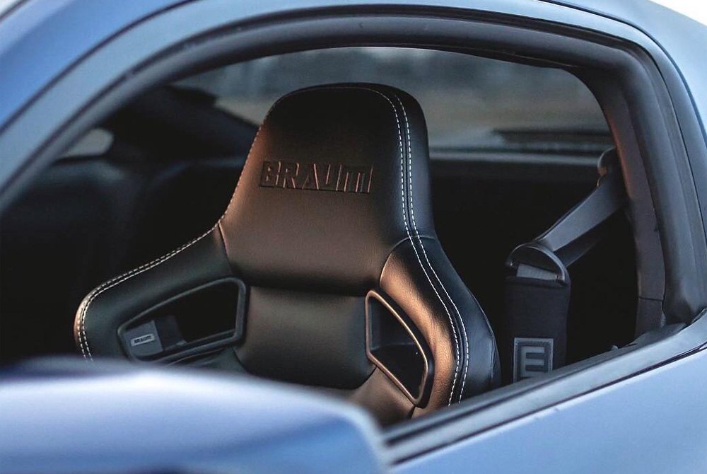 BRAUM ELITE Series Sport Reclinable Seats (Black Leatherette | Black Stitching) – Priced Per Pair