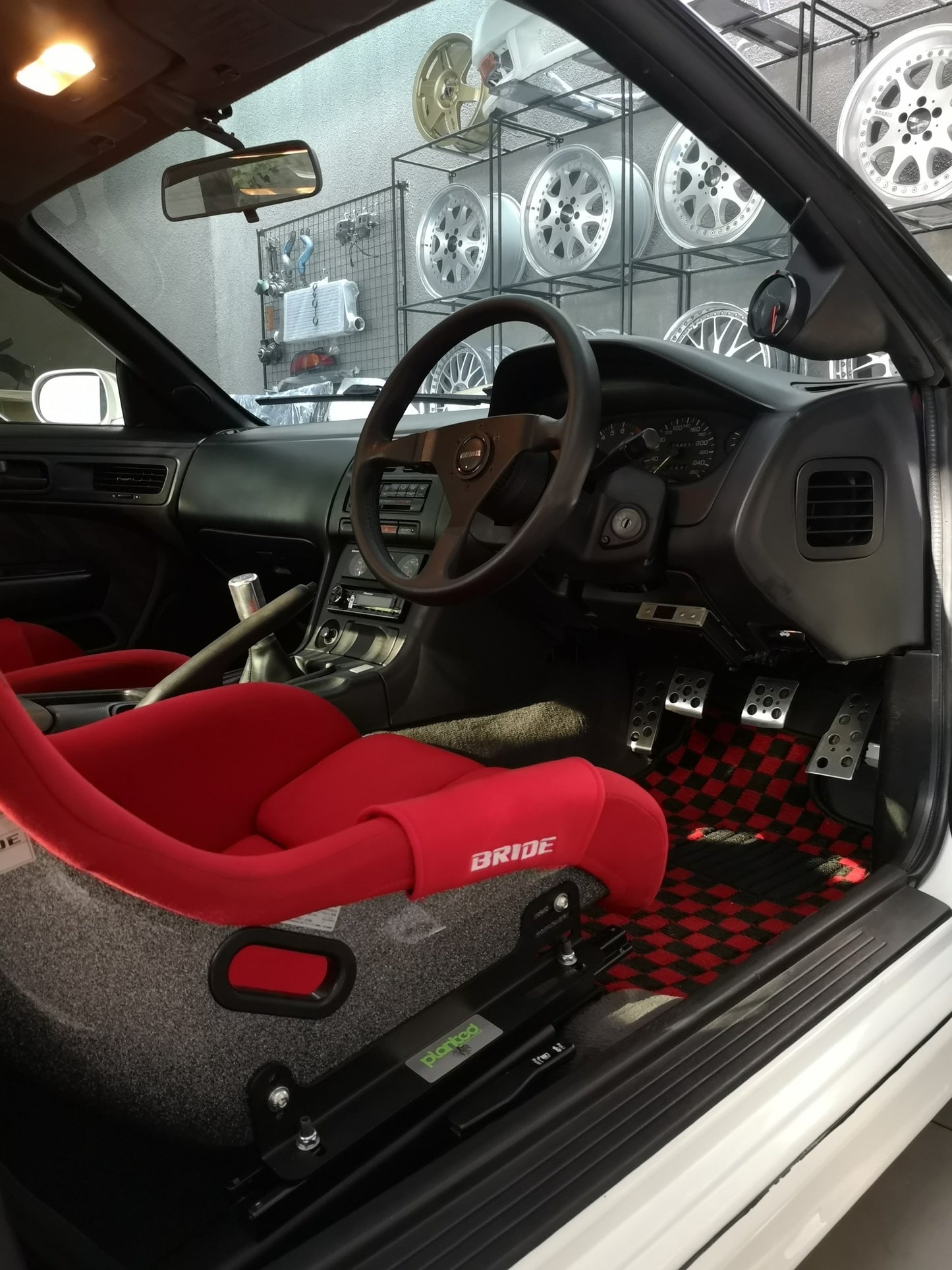 PLANTED SEAT BRACKET- NISSAN 240SX (1989-1998) LOW - RIGHT *FOR SIDE MOUNT SEATS ONLY*