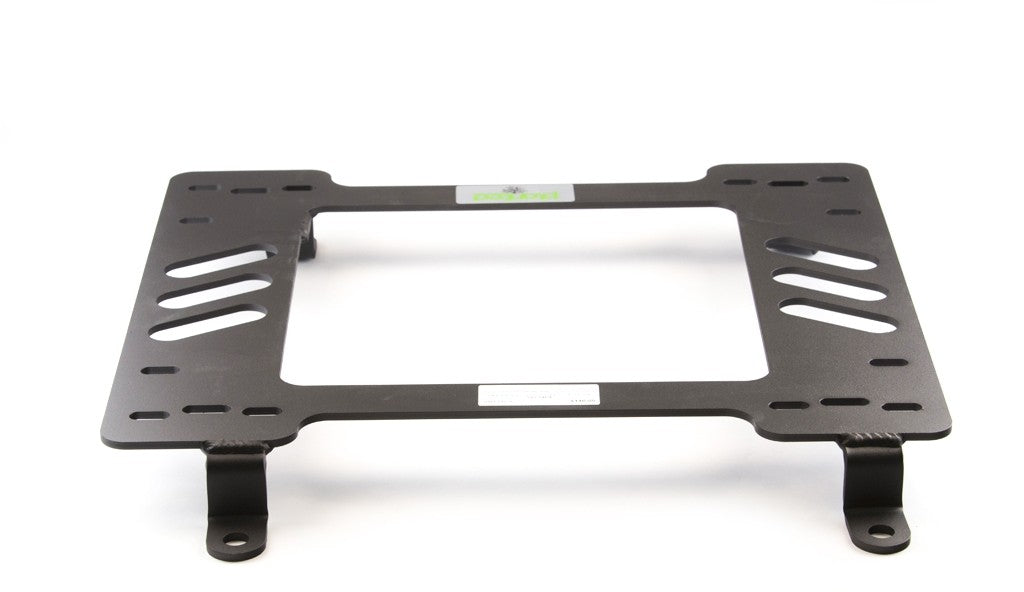 PLANTED SEAT BRACKET- CHEVROLET CAMARO (1970-1974) - RIGHT
