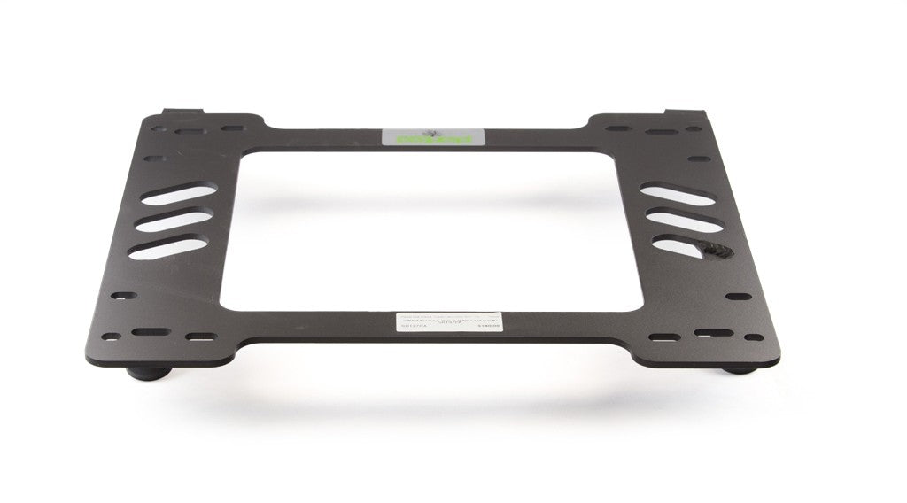 PLANTED SEAT BRACKET- TOYOTA CELICA (1970-1977) - RIGHT