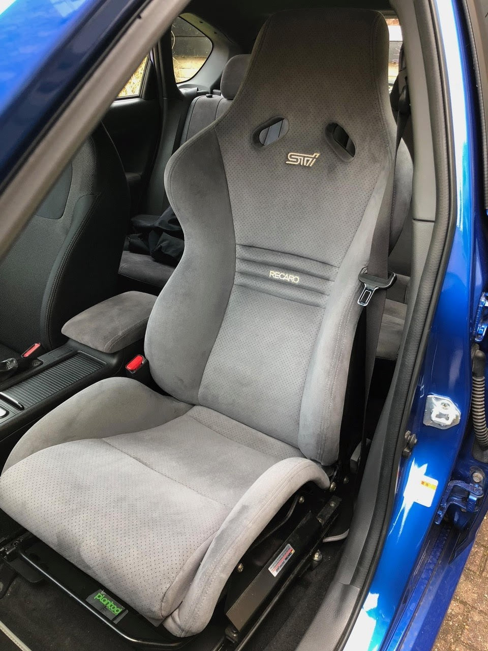 PLANTED SEAT BRACKET- SUBARU IMPREZA (2008-2011) / WRX/STI (2008-2014) - RIGHT