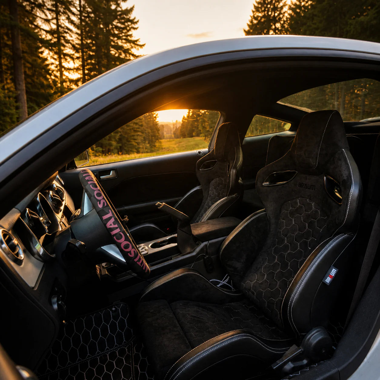 BRAUM ORUE-S Series Sport Reclinable Seats (Black Leatherette | Honeycomb Alcantara | White Stitching) - Priced Per Pair