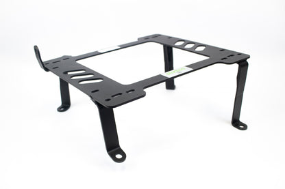 PLANTED SEAT BRACKET- MITSUBISHI PAJARO [2ND GENERATION, JDM, RHD, 2 DOOR] (1991-1999) - (LEFT SIDE)